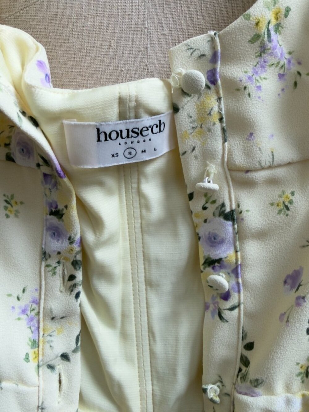 House of CB- Annabella Lemon Floral Midi Sun Dress Size Small Picnic Softgirl - Picture 6 of 7
